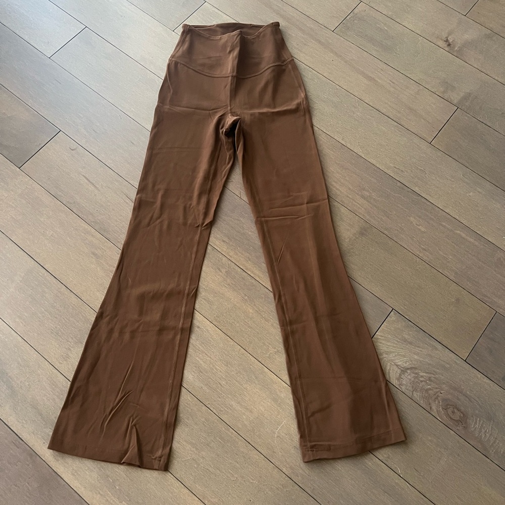 Lululemon Groove Super-High Rise Flared Pant Nulu Roasted Brown Sz 4 Hemmed 28”
